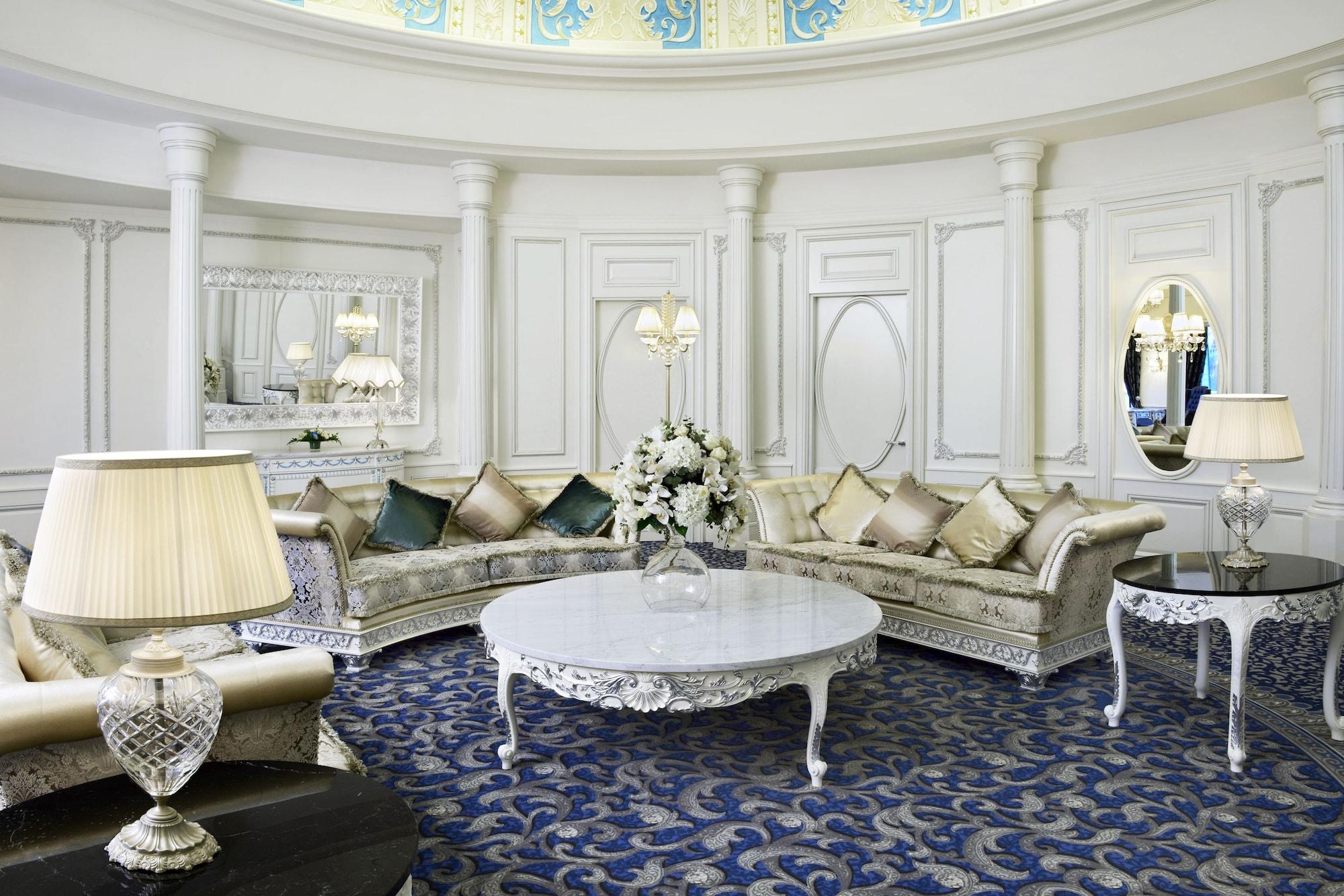 Ambassadori Tbilisi Hotel מראה חיצוני תמונה